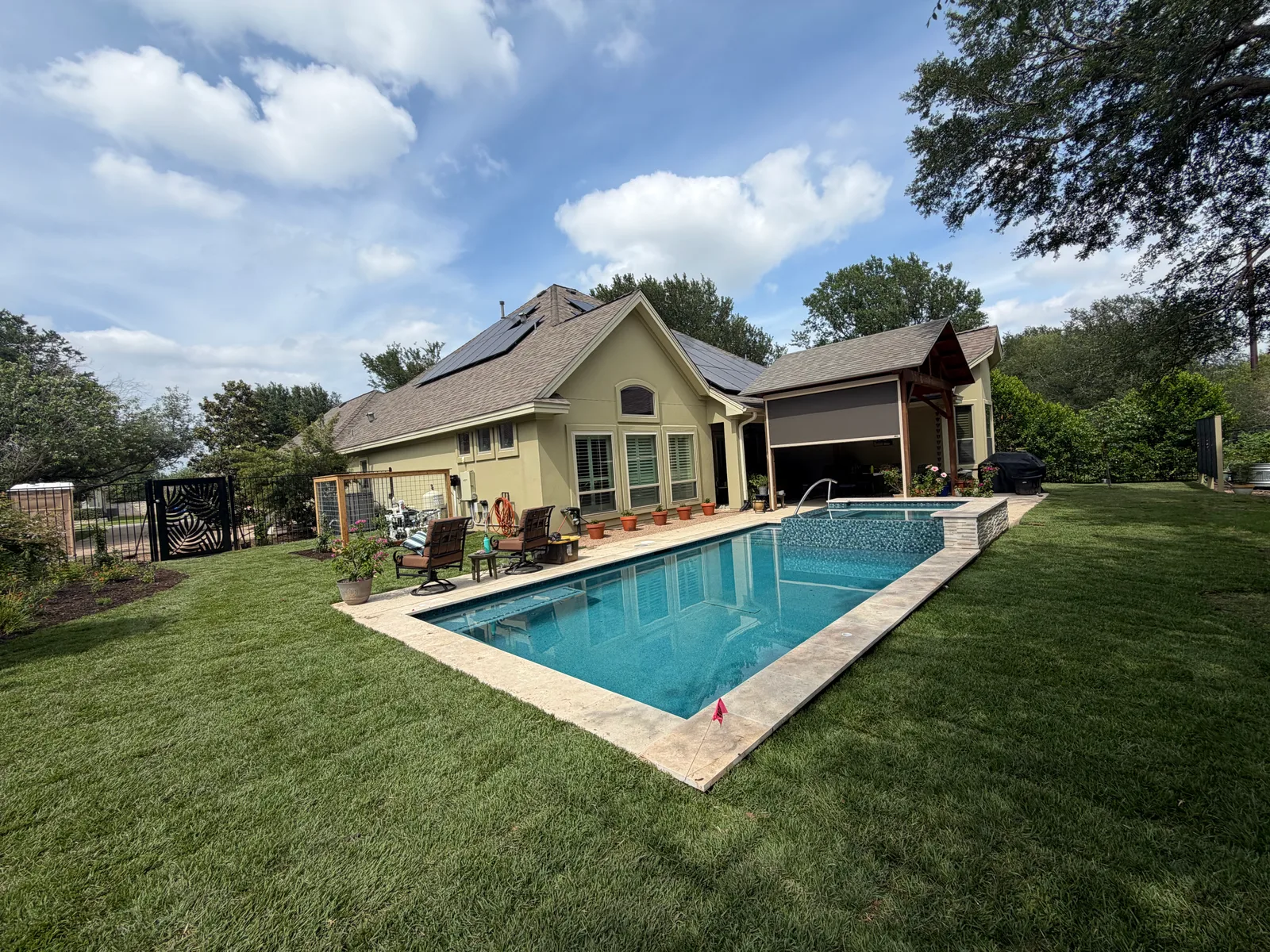 Palisades Zoysia lawn in Austin — after